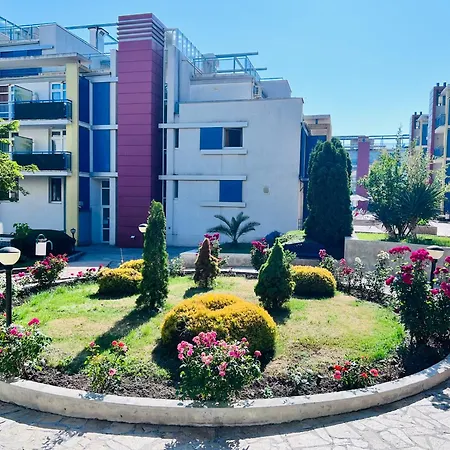 Appartement Elit 4 *