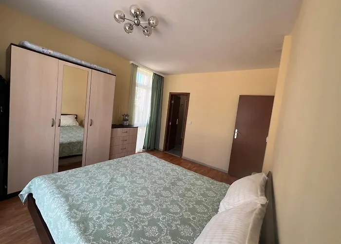 Elit 4 公寓 阳光海滩