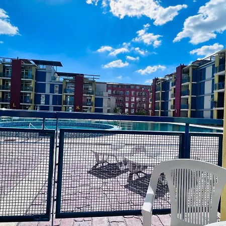 Appartement Elit 4 *
