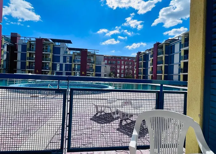 Διαμέρισμα Elit 4 *