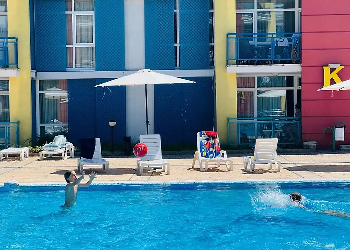 Elit 4 Σάνι Μπιτς